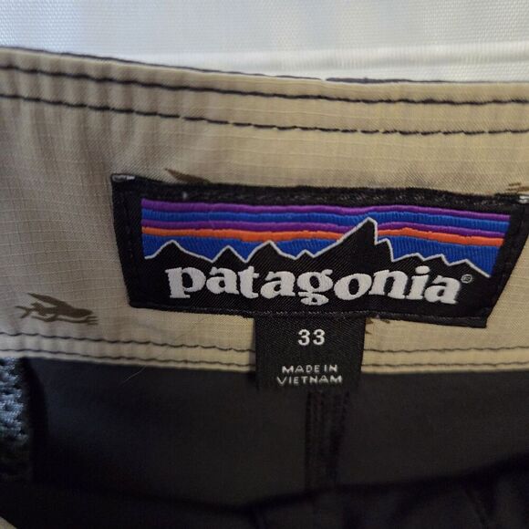 Patagonia Classic Board Shorts 9" Inseam Men's 33 Blue - Picture 7 of 10